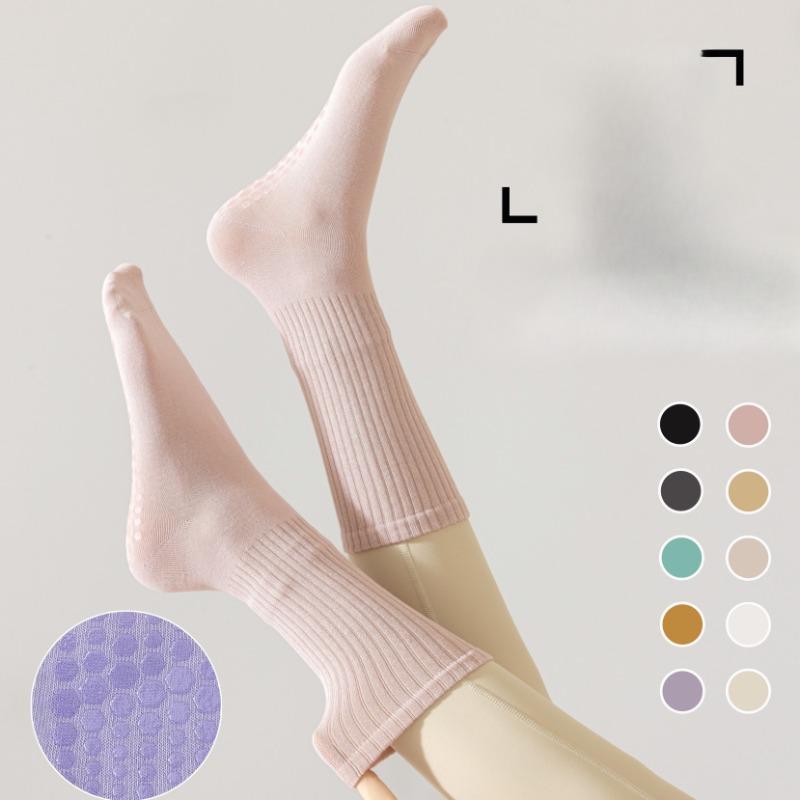 

5 Pairs of 7A Antibacterial Boneless Cotton Professional Non-slip Yoga Socks Dance Fitness Pilates Ladies Floor Socks Mid-calf 5 pairs темно-сірий