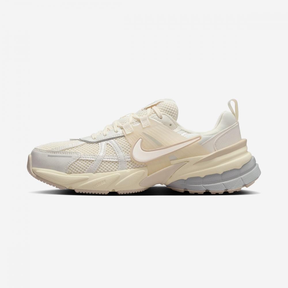 

Nike Женские кроссовки Nike V2k Run Trk3 Hq1512 110 220