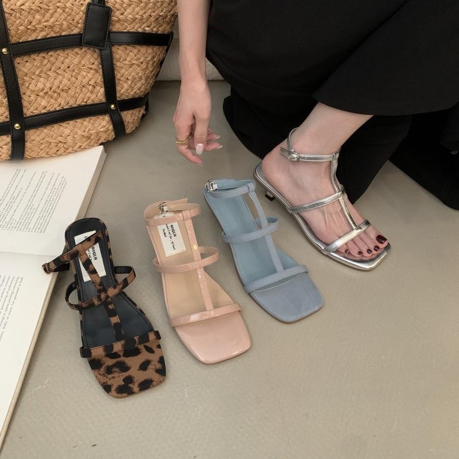 Cold God! Temperament Square Head Word with Thin Heel Sandals Women's Summer and Korean Version Open-toed High-heeled Sandals