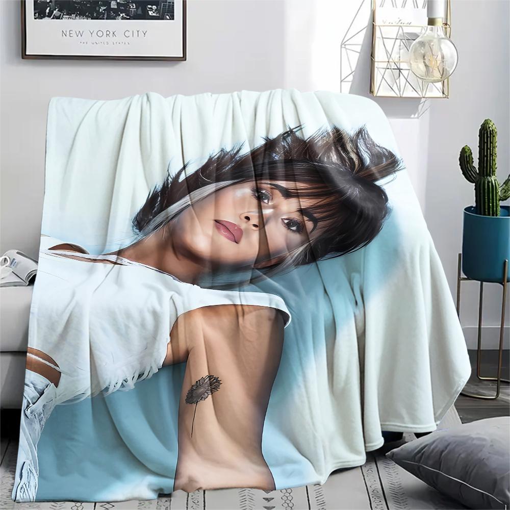 1PC Aitana Print Flannel Blanket, High quality All Seasons, Home Decor, Warmth and Comfort, Perfect for Christmas Gifts