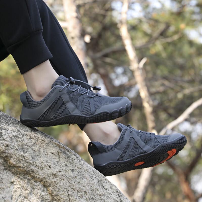 Five-Finger Barefoot Wading & Climbing Shoes
