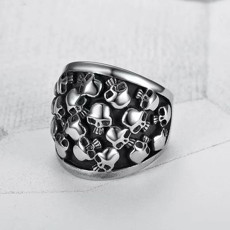 Hot-selling, Men's Single Personality Trend Stainless Steel Skull Ring, Multi-ghost Head Jewelry
