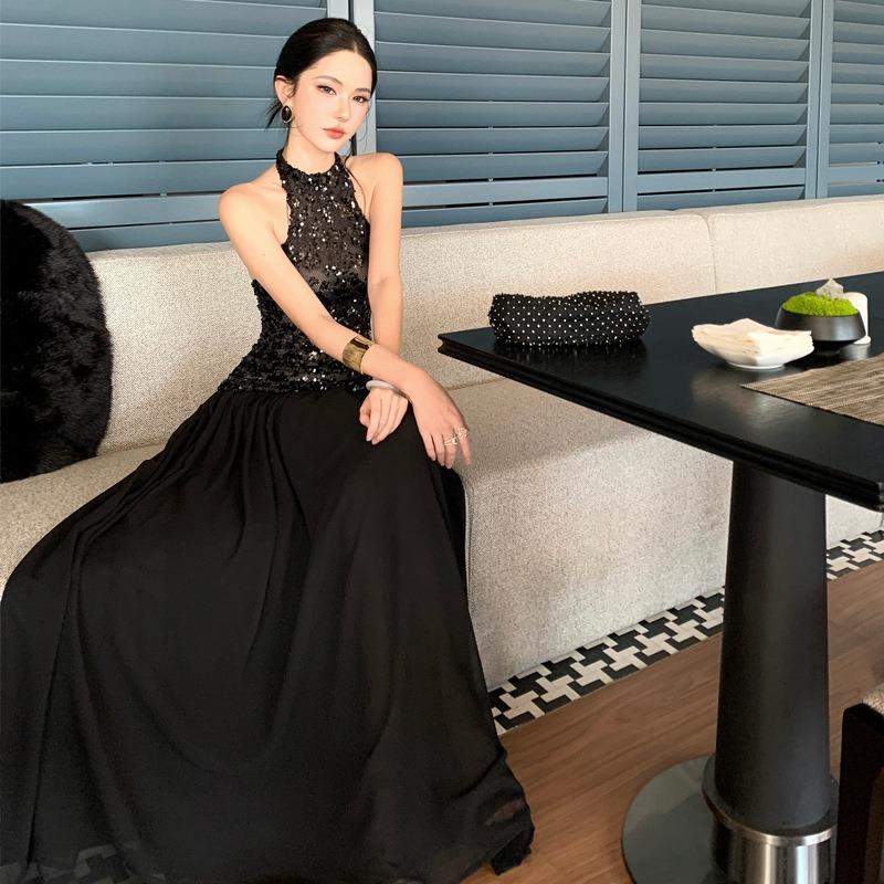 French High-end Black Sequined Sleeveless Neck Dress Women's Design Halter Birthday Dress Long Dress