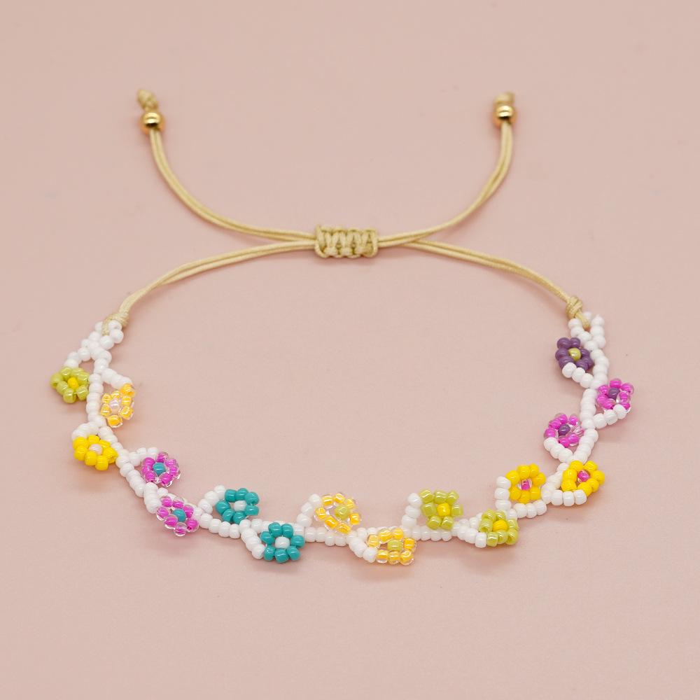 Daisy Peach Blossom DIY Bracelet Kit: Hand-Woven Friendship Gift for Girlfriend