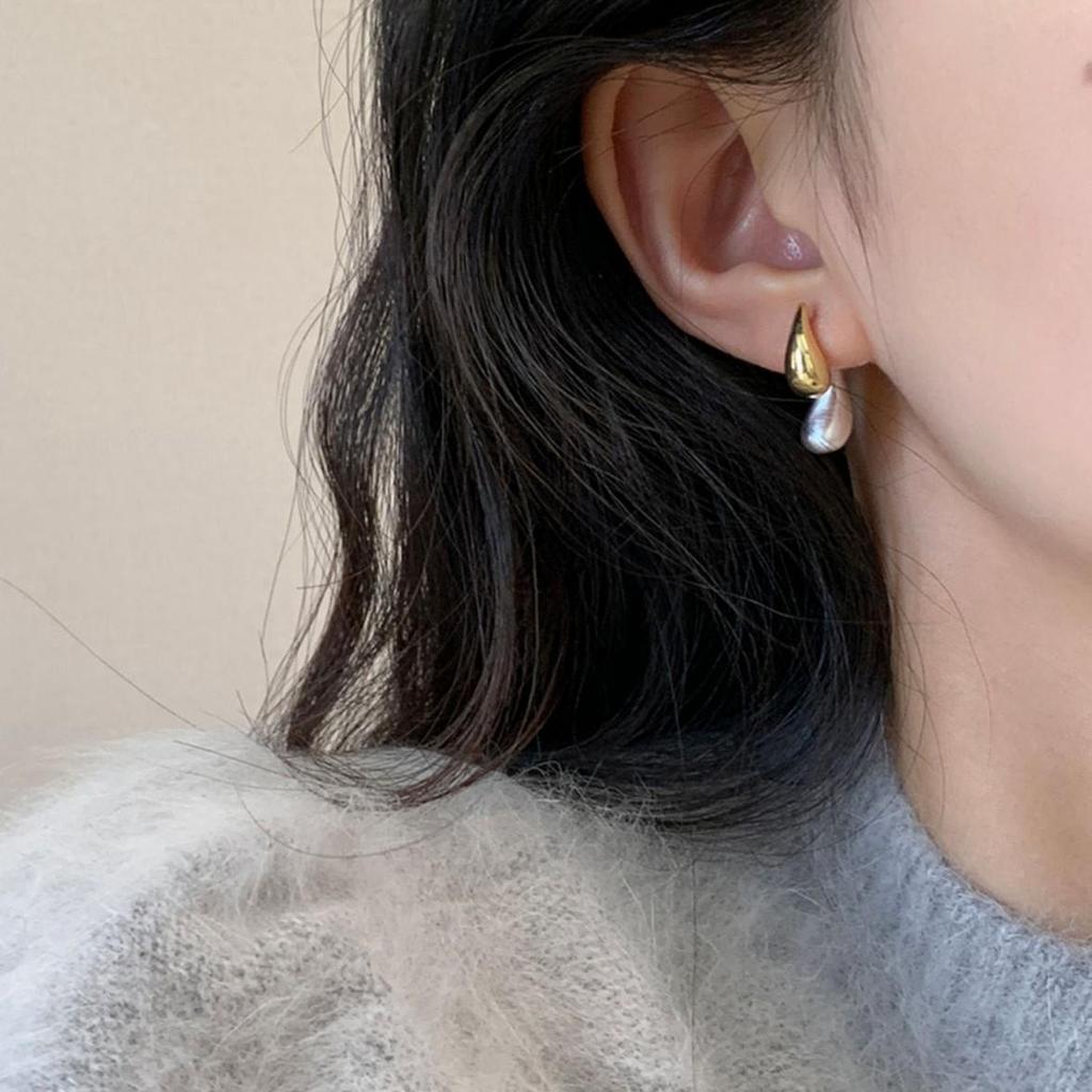 S925 Silver Needle Hong Kong Style Water Drop Earrings for Women - Exquisite 2024 Niche High-End Stud Accessories