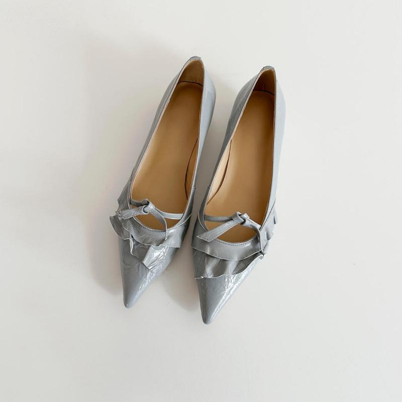 

Туфли-лодочки с острым носком на низком каблуке с неглубоким вырезом для женщин, универсальные и нежные туфли на ремешке 39 светло-синий