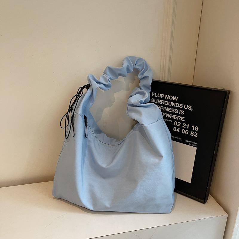 Gentle Girl Pleated Armpit Bag Lightweight Nylon Messenger Bag Temperament Versatile Shoulder Bag