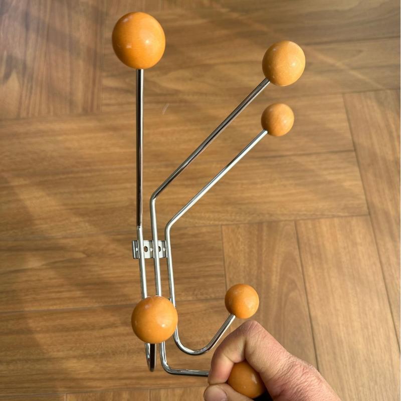 Houten Kledingrekken Scandinavische Kledingrekken Minimalistisch Ontwerp Wandkledinghanger Moderne Opbergplanken Luxe Woonmeubilair