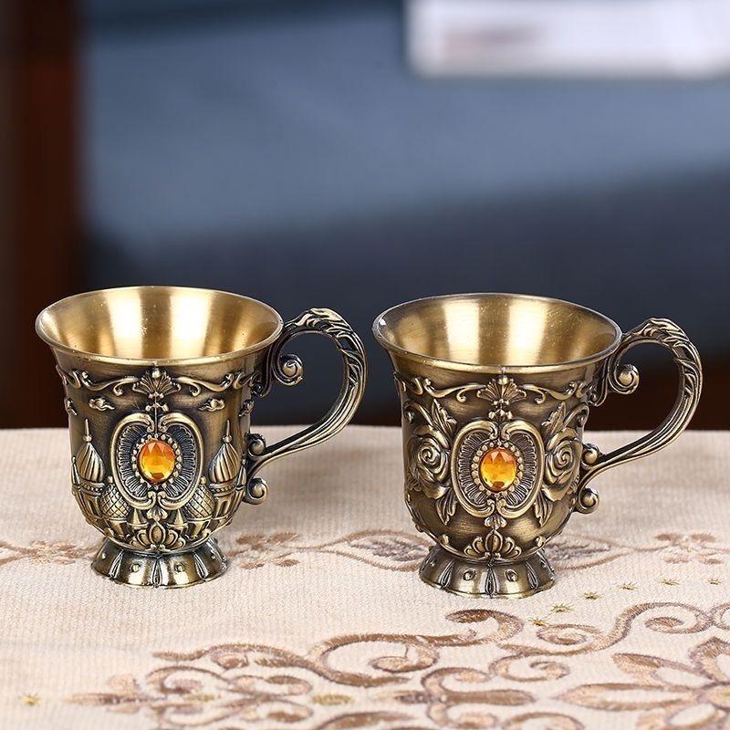 Light Luxury Engraved Bronze Wine Goblet – Vintage High Foot White Wine Glass for Home, Party & Bar