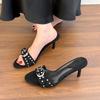 Französische dünne Absatz coole Hausschuhe 2025 Sommer neue Temperament High Heels Hausschuhe Tragen Sandalen niedriger Absatz coole Hausschuhe Frauen