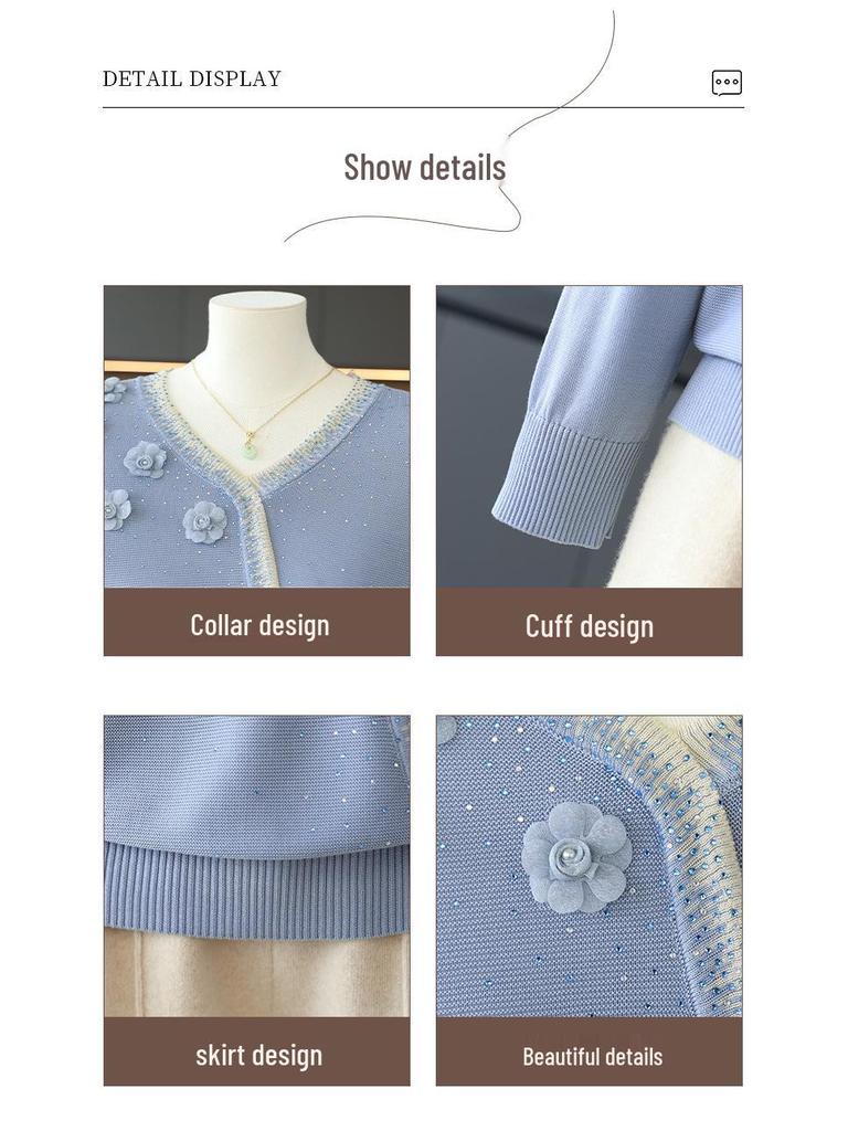 Mom's 2025 Autumn V-Neck Knitted Top - Fashionable Base Shirt for Middle-aged and Elderly Women