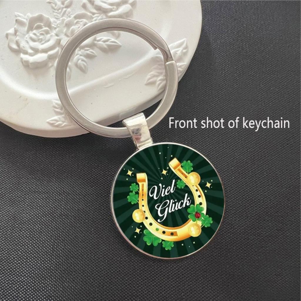 Round Alloy Keychain Pendant with Metal Key Ring Circular Design Printed Horseshoe and Clover Motif Viel Glück Text