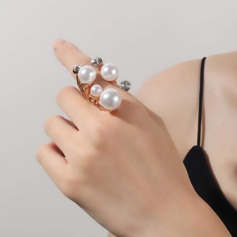 Two Hands Than Heart Rings Punk Gothic Hip Hop Band Jewelry Charm Gift Statement Promise Anniversary Ring for Women Men