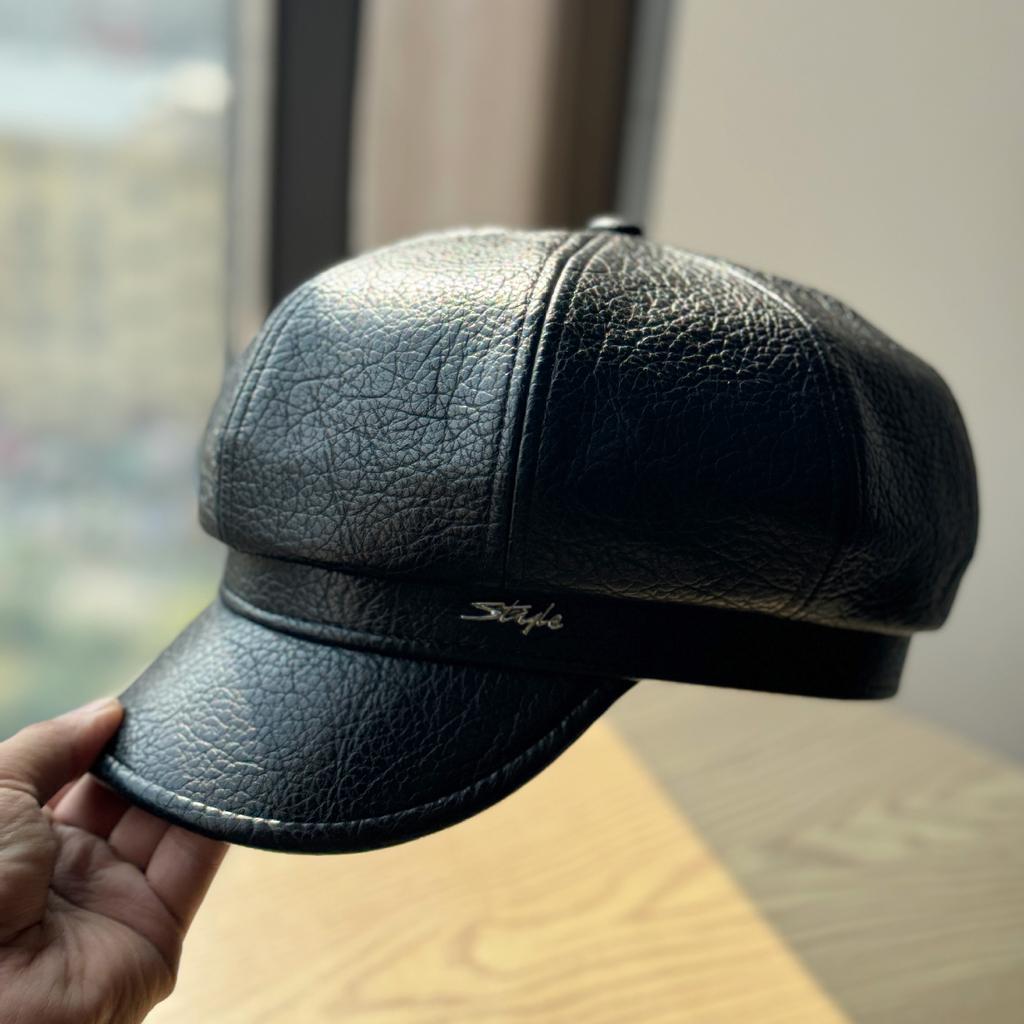 New Octagonal Hat for Women Fashionable and Warm in Autumn and Winter Korean Style Versatile Retro Black Leather Newsboy Hat Trend