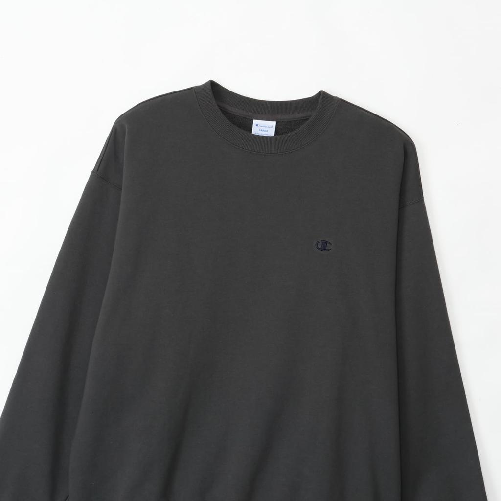 Champion Long Sleeve French Terry Crew Neck Off with Embroidered Logo and Relaxed Drop Shoulder Detail Men's Sweatshirt, Black, C8-A023Z, Fit,