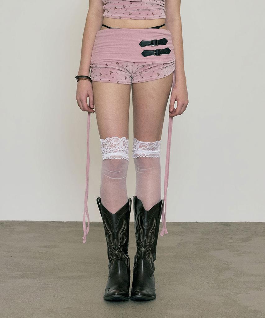 NO EXTRA TOUCH Velvet Shirred Belted Micro Shorts (Pink) / 26Smsp002Pi