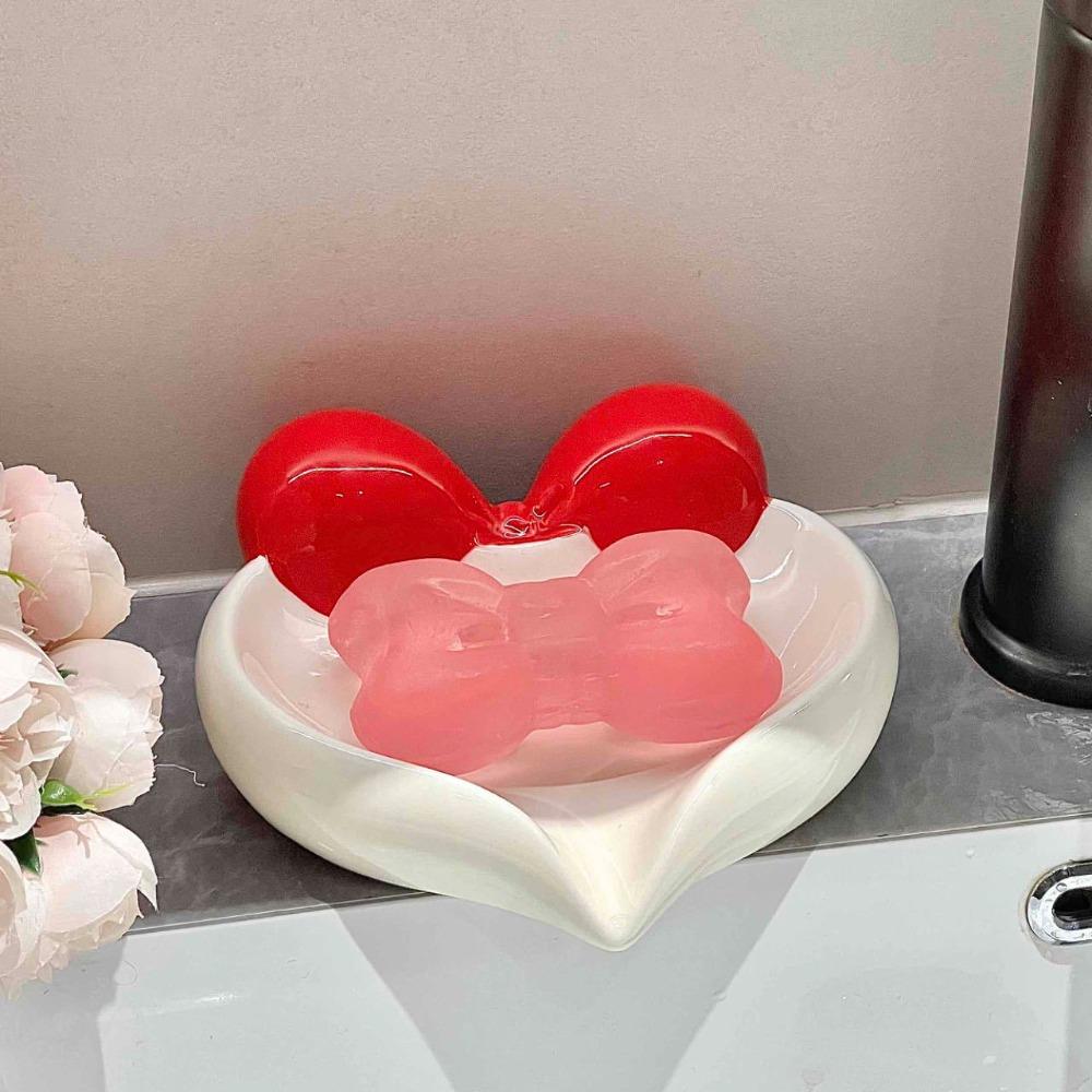 

Color Collision Draining Rack Without Punching Soap Dish Portable Ceramic Soap Box Home Style 1
