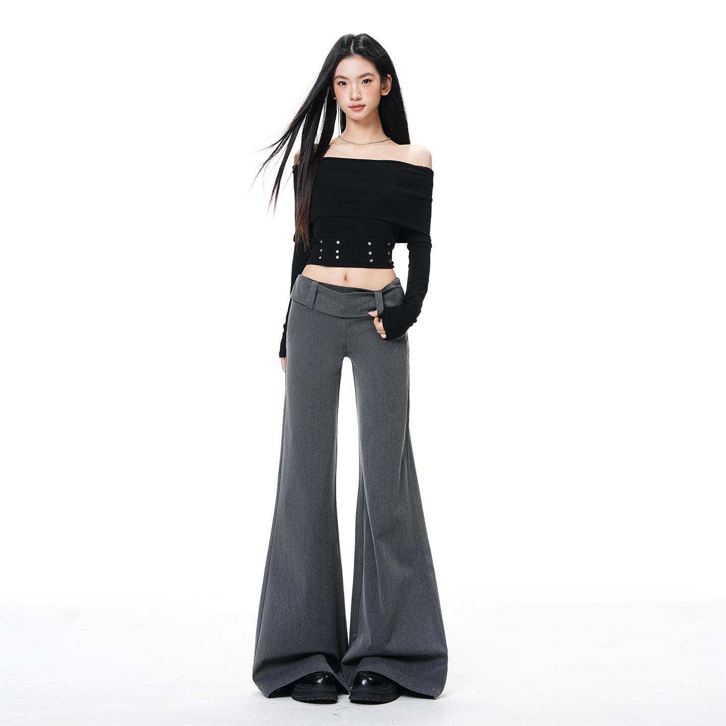 

Gray Low-Waist Micro-Flare Slim-Fit Bell Bottom Pants for Women - 2026 Spring Collection Medium