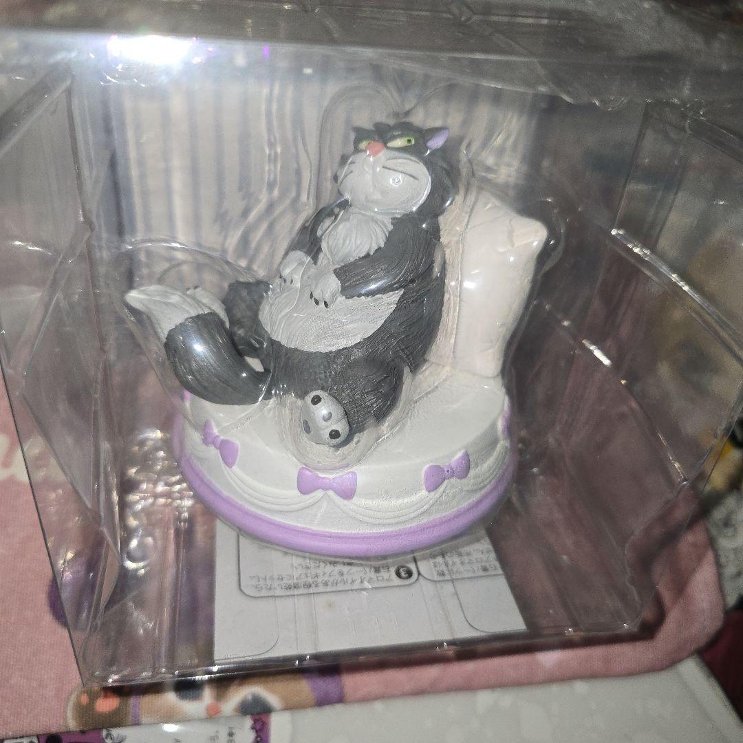 

[Б/У] Фигурка Люцифера из магазина Disney, аромадиффузор