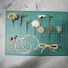 [Lomeri] Artificial Flower Hair Ornament for Coming-of-Age Ceremony, Graduation Ceremony, Furisode Kimono, Wedding, and Traditional Japanese Attire