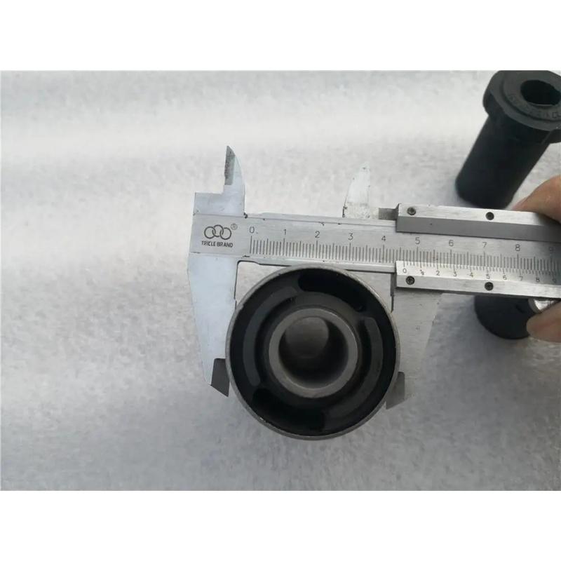 Steel Plate Rubber Sleeve Bushing For Pajero Montero Sport K85W K96W MR418032 MB584531 MB584530