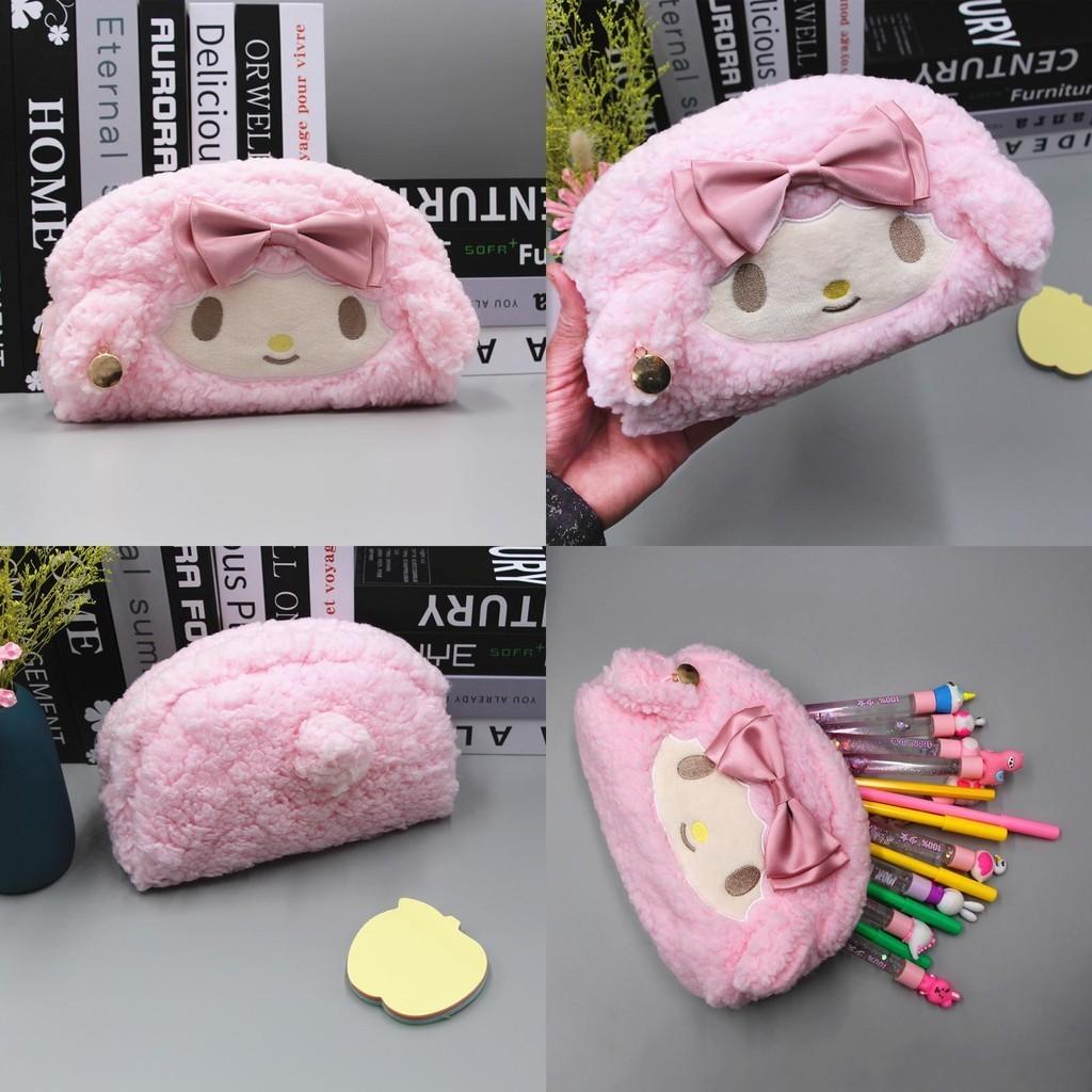 Weiche, bequeme Plüsch-Federtasche für Anime-Kosmetikartikel