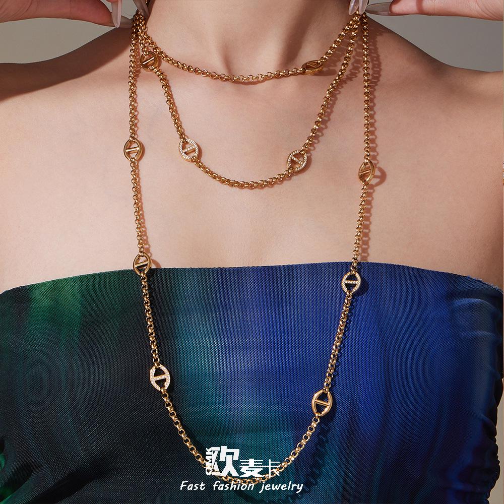 Oumaijia 18k Gold-Plated Zirconia Rhinestone Chain Necklace