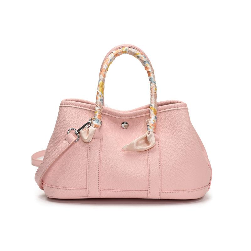High-end trendy fashion hand-carried bucket bag women 2025 new simple casual shoulder bag small fresh messenger bag