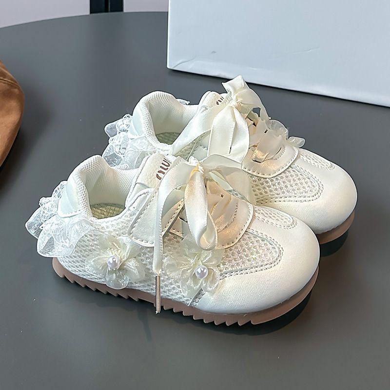 

Girls Breathable Non-Slip Fashion Sneakers - Versatile Soft Sole Casual Shoes for Spring and Autumn Size 33/Insole Length 19.9cm
