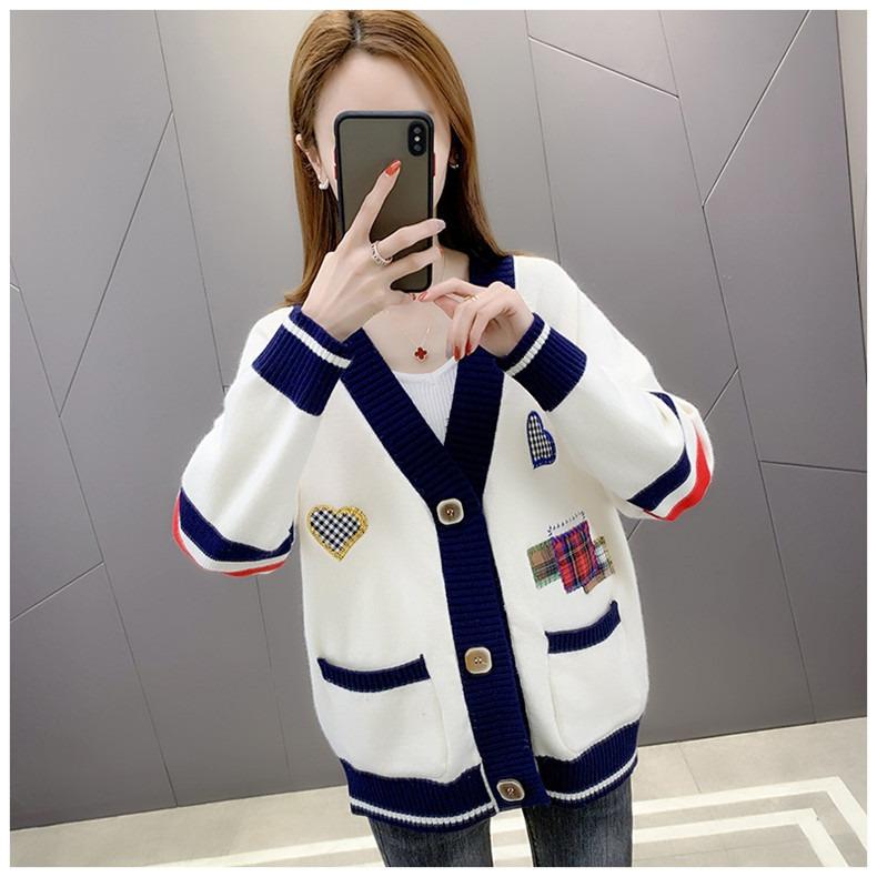 Embroidered Sweater Women's Coat Autumn and Winter Loose Knit Cardigan Long Sleeved Thick V - Neck Coat
