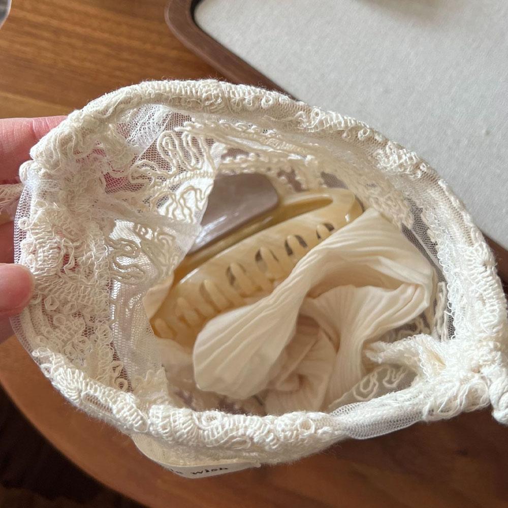 Vintage Beige Lace Embroidered Cosmetic Storage Bags Cotton Hollow Out Flower Drawstring Small Storage Bag Cloth Makeup Pouch