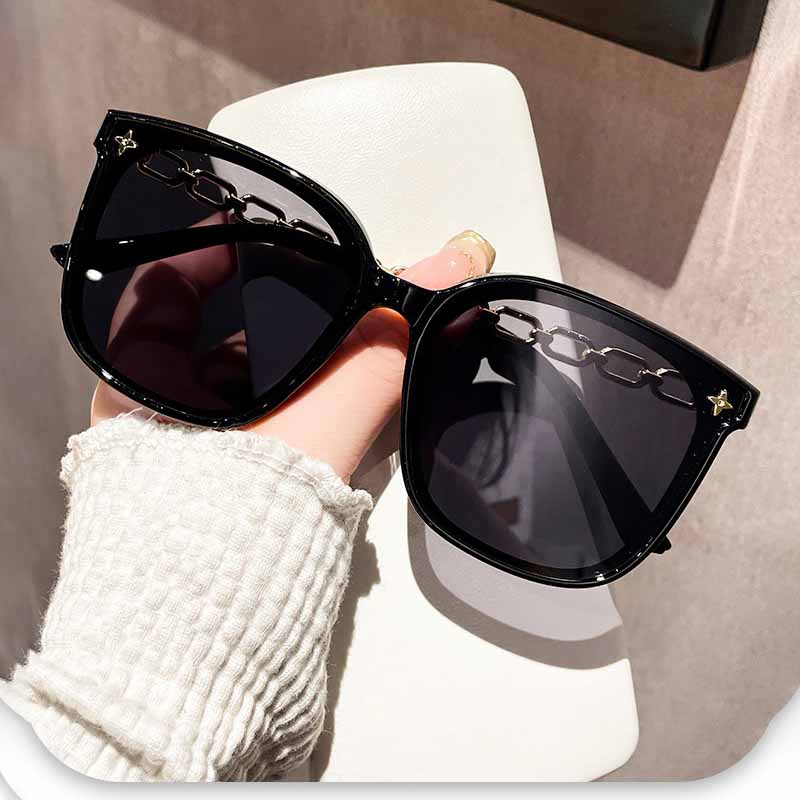 Übergroße quadratische Rahmenkette Sonnenbrille UV400 Schutz Retro Chic Brille für Damen