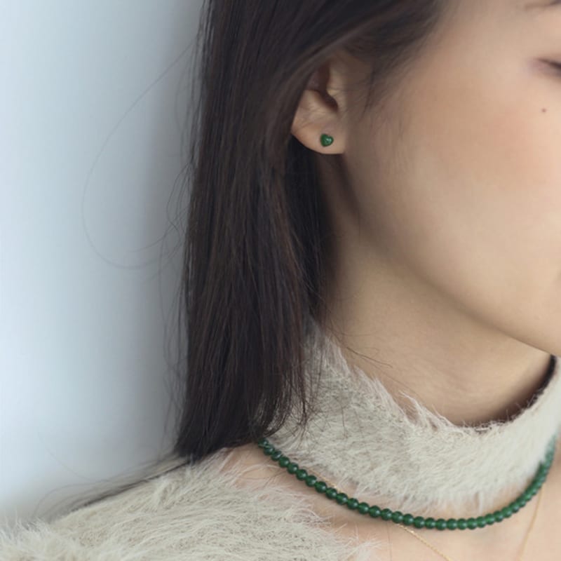 Modernlike 14k Gold Green Quartz Crystal Heart Earrings