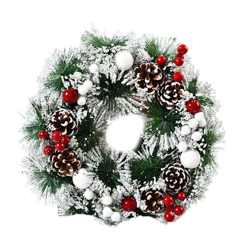 

Потрясающий настенный рождественский венок с белыми украшениями и красными ягодами для праздничного декора D