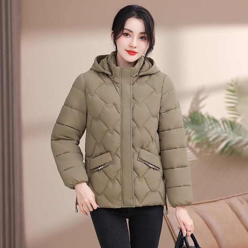 Down cotton-padded clothes women's short models, new winter large-size cotton-padded jackets, thickened cotton-padded clothes, and cold-proof jackets.