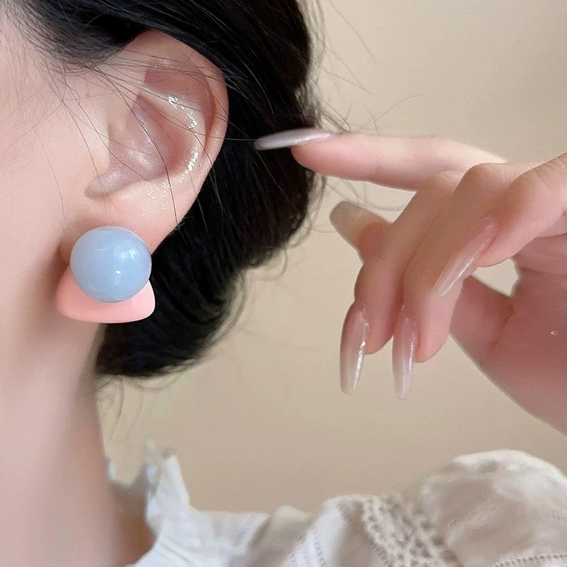 

Серьги-гвоздики в гонконгском стиле, синие, для отпуска, для женщин – Ретро, преувеличенные, с уникальным дизайном