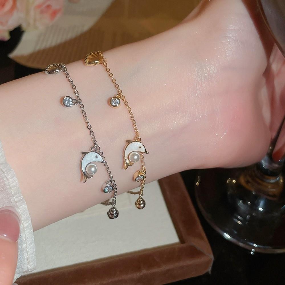 Sea Series Metal Shell Dolphin Bracelet Imitation Pearl Beach Hand Chain  Couple Gift
