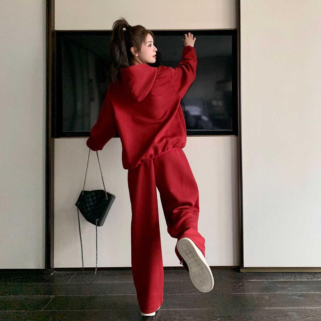 Women's Red Casual Sports Sweater & Wide-Leg Pants Set, 2024 Korean Style, Age-Reducing, Perfect for Spring/Autumn.