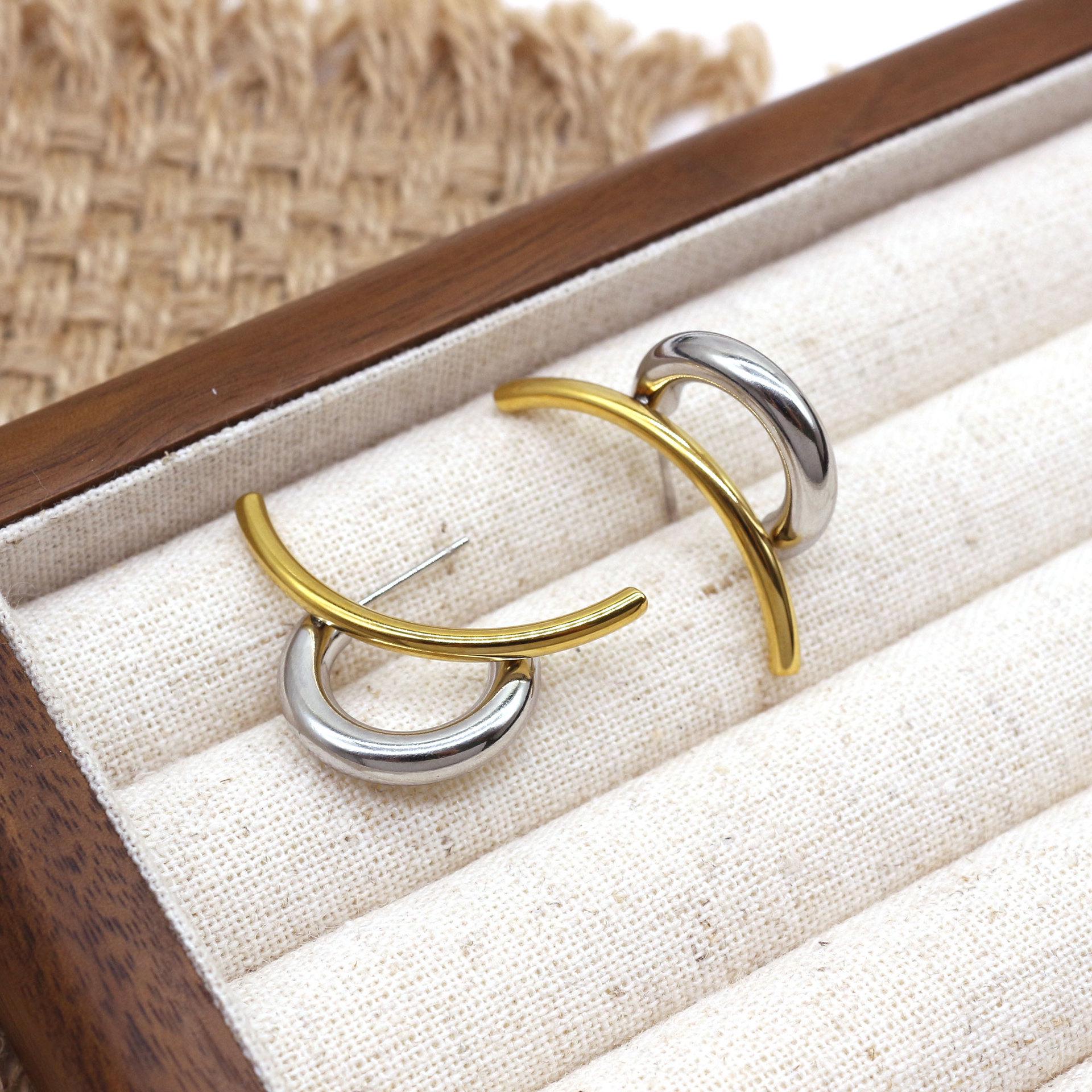 European Style Double C Color Block Stud Earrings - Elegant High-End Geometric Accessory серьги-гвоздики