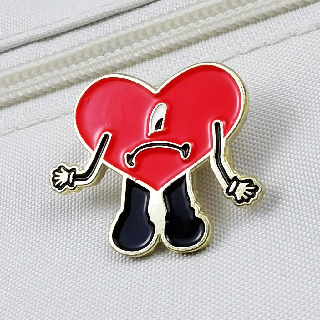 Heart-Shaped Cartoon Brooch: Cute Metal Accessory for Hats & Clothing