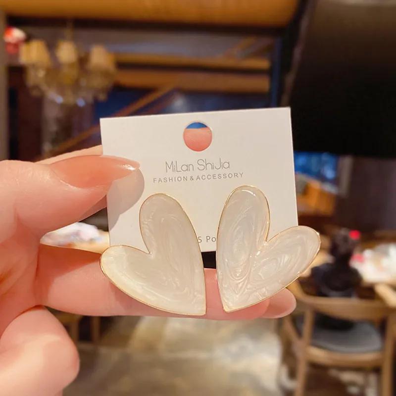White Color Big Heart Stud Earrings for Women Girl Korean Love Drop Glaze Aesthetic Daily Life Minimalist Earring Jewelry