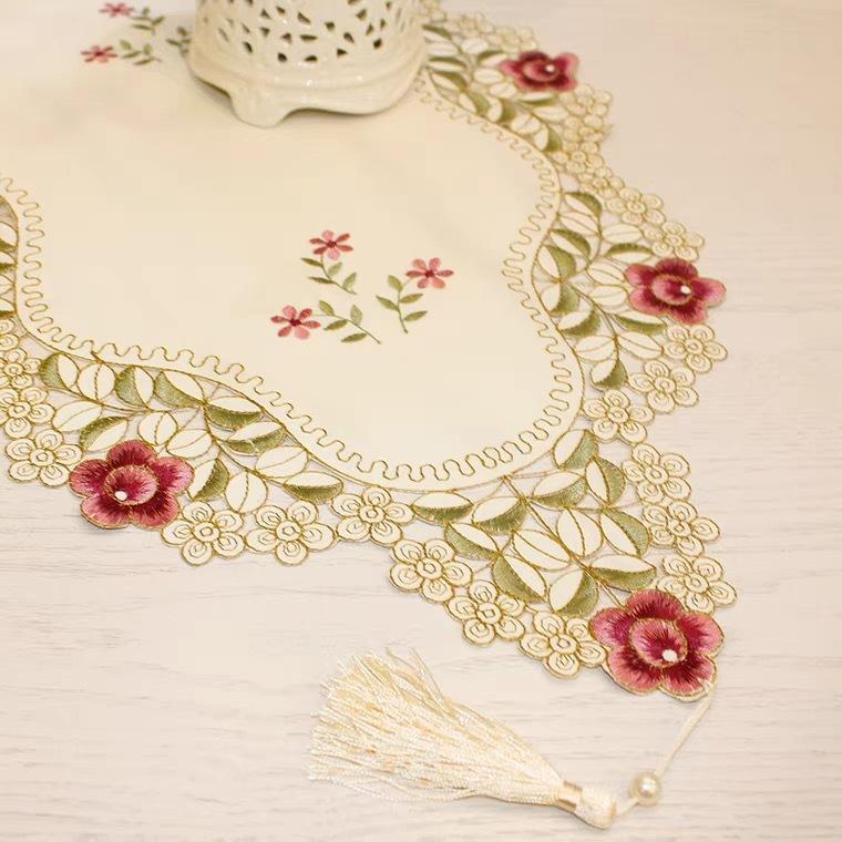 Pastoral Embroidered Table Flag Spring Flower Polyester Hollow Strip Fabric Home Coffee Table Tablecloth Table Flag