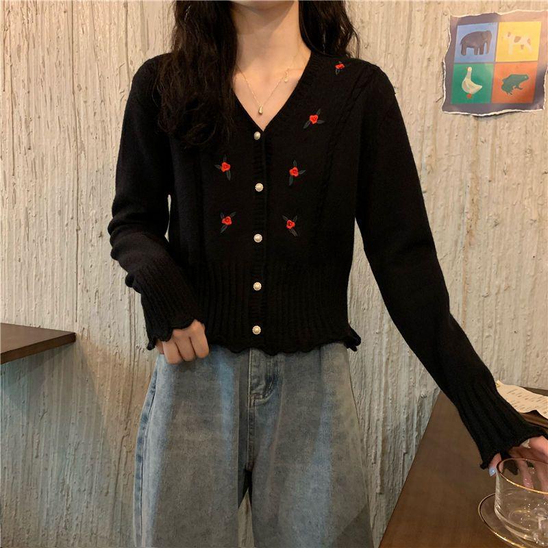 Women's Spring Korean-style Floral Embroidered Knit Cardigan Versatile V-neck Sweater Base Layer Long-sleeve Top