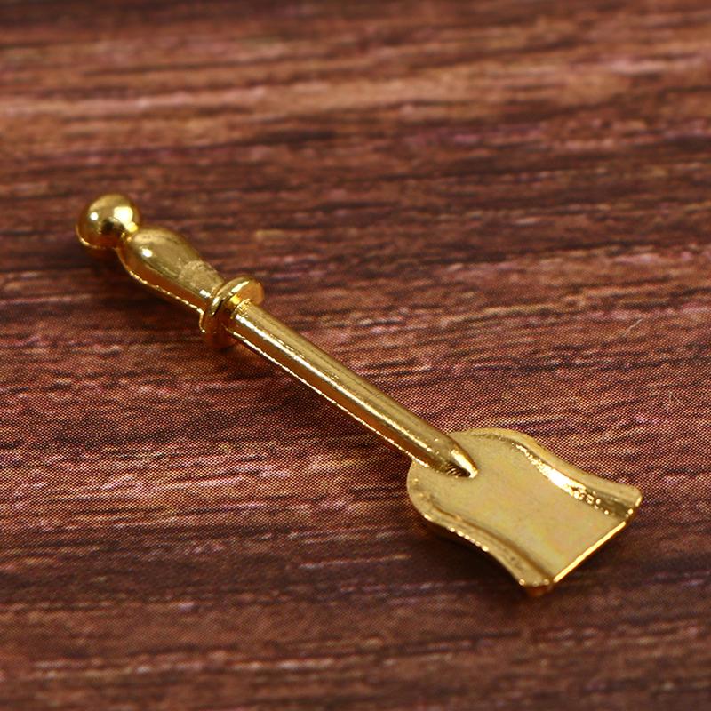 4Pcs Alloy Miniature Cleaning Tools Display Holder For 1/12 Dollhouse Decoration