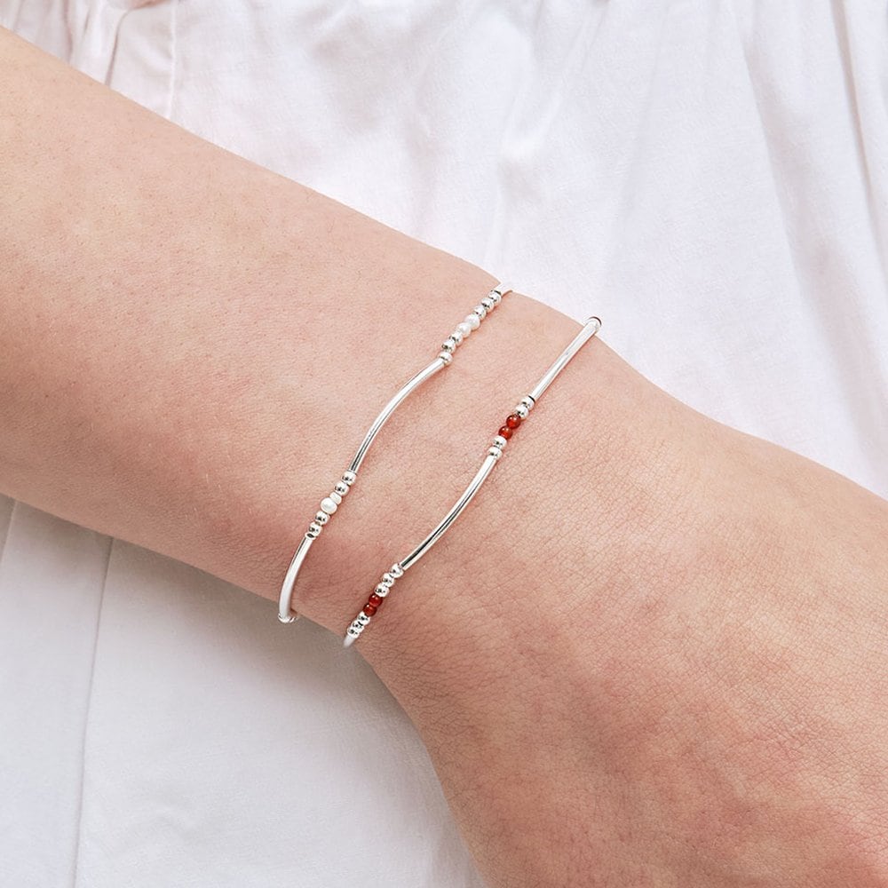 [Worn by Kang Min-ah, Red Velvet's Seulgi, Seraphim's Eunchae, Billy Tsuki, and Jo Yu-ri] [Sv925] Pipe Bead Bracelet