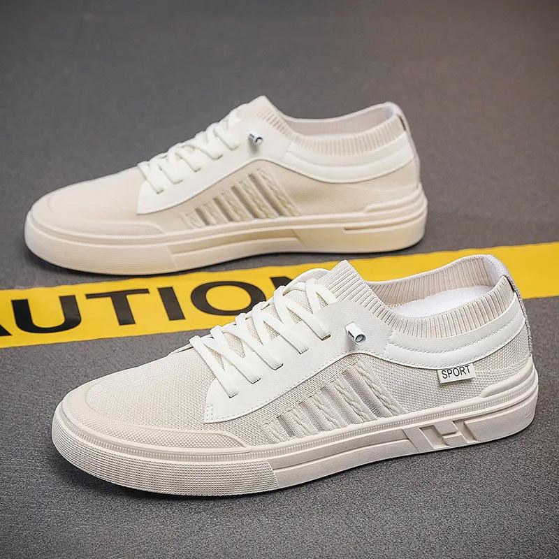 Herrenschuhe mit einem Pedal 2024 neuer Sommer atmungsaktives Mesh lässige flache Schuhe Herrenarbeit vielseitige Sportarten trendige Schuhe