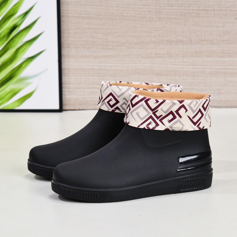 New fashionable women's low-tube rain boots warm and non-slip short tube water shoes beef tendon sole wear-resistant adult water shoes