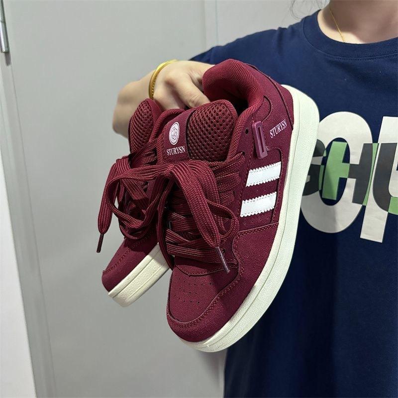 

Скейтбордная женская обувь ins tide 2025 летняя новая обувь для хлеба Guochao нишевая пара дизайн универсальная повседневная обувь для скейтбординга 38 бордовый