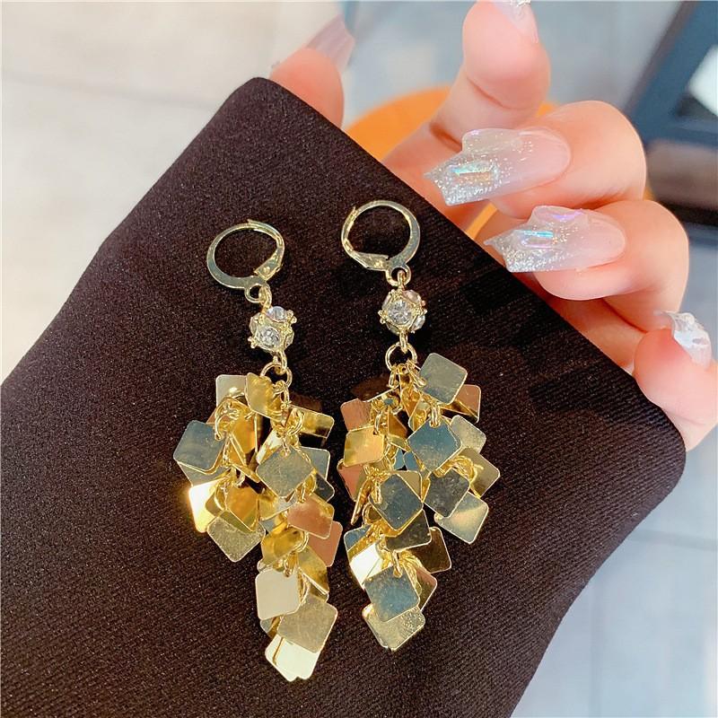 

Высококачественные призматические серьги с пайетками, застежки-пряжки для женщин, нишевый дизайн, легкая роскошь, универсальные, высококачественные, универсальные серьги золотой