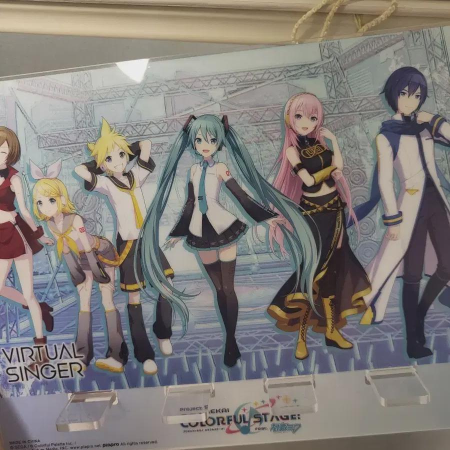 

Псека Процица Бассинг Вокалоид Хацунэ Мику Кагамине Мульти Акриловая Подставка